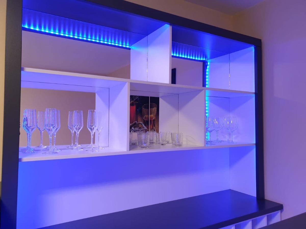 Luxurious Landing Apartment Braşov Esterno foto