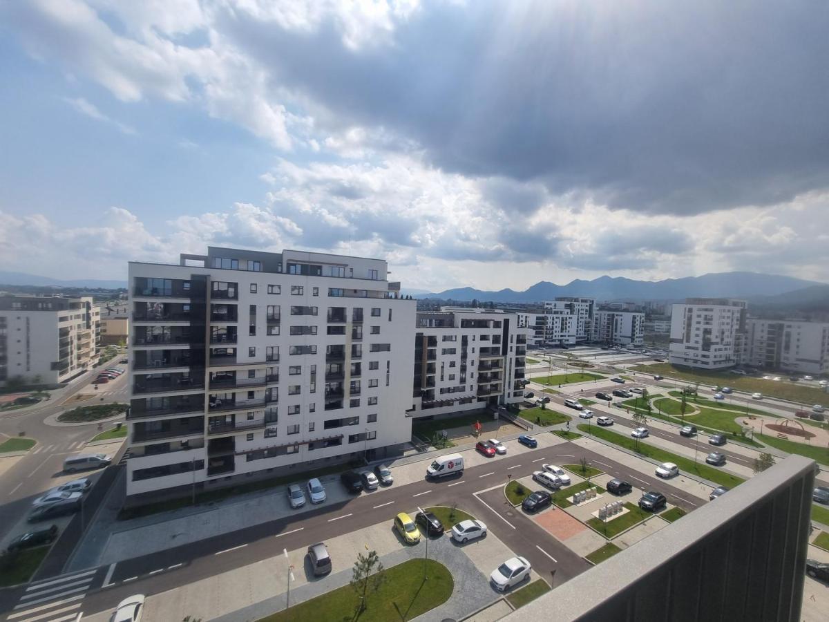 Luxurious Landing Apartment Braşov Esterno foto